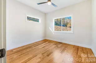 67 Crestfield Ave, Asheville, NC 28804 - Photo 15