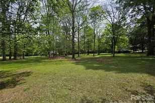 14325 Fountain Ln, Charlotte, NC 28278 - Photo 23