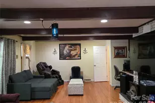 14325 Fountain Ln, Charlotte, NC 28278 - Photo 15