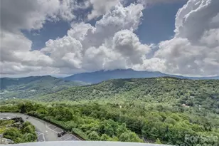 303 Sugar Top Dr, Sugar Mountain, NC 28604 - Photo 19