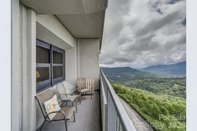 303 Sugar Top Drive #2718, Sugar Mountain, NC 28604 - Photo 21