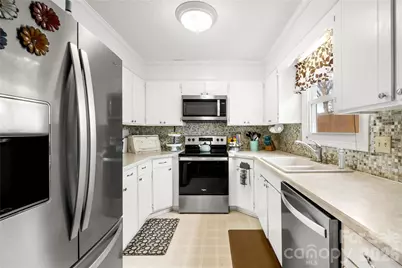 3584 Heather Lane, Gastonia, NC 28056 - Photo 9