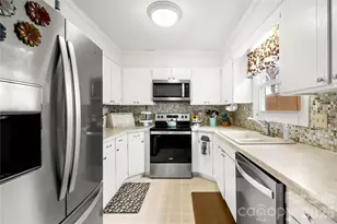 3584 Heather Ln, Gastonia, NC 28056 - Photo 9