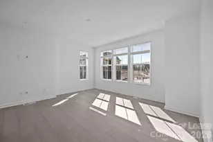 7102 Westrow Ave, Charlotte, NC 28278 - Photo 15