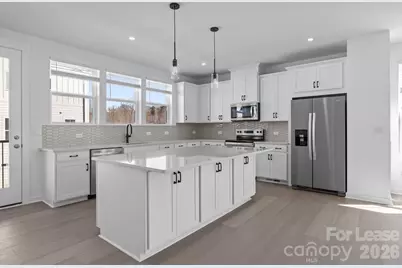 7102 Westrow Avenue, Charlotte, NC 28278 - Photo 9