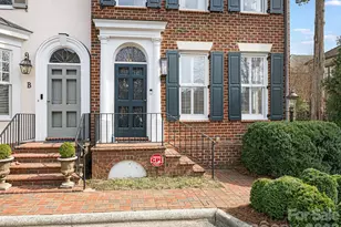 2315 Selwyn Ave, Charlotte, NC 28207 - Photo 3