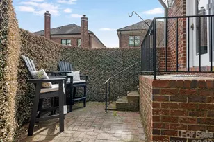 2315 Selwyn Ave, Charlotte, NC 28207 - Photo 23