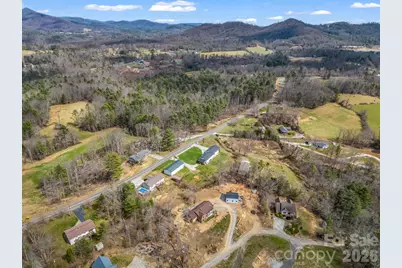 1086 Carters Ridge Road, Spruce Pine, NC 28777 - Photo 3