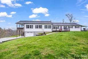 1086 Carters Ridge Rd, Spruce Pine, NC 28777 - Photo 1