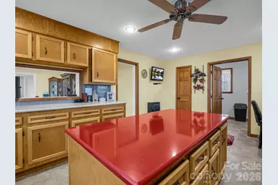 1086 Carters Ridge Road, Spruce Pine, NC 28777 - Photo 9