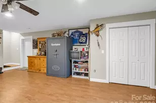 1086 Carters Ridge Rd, Spruce Pine, NC 28777 - Photo 35