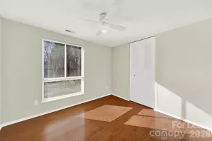 7130 Rollingridge Dr, Charlotte, NC 28211 - Photo 13