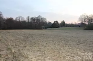 6380 Pagemont Rd, Kannapolis, NC 28081 - Photo 13