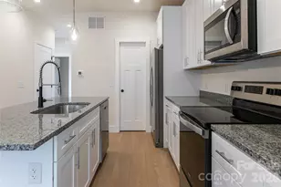 4 Wyndom Ln, Asheville, NC 28805 - Photo 9