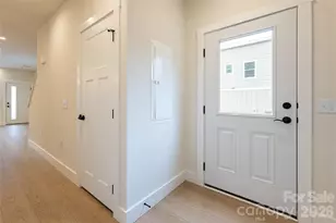 4 Wyndom Ln, Asheville, NC 28805 - Photo 17