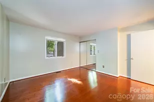 305 Piney Mountain Dr, Asheville, NC 28805 - Photo 21