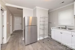 627 Colston St, Albemarle, NC 28001 - Photo 9