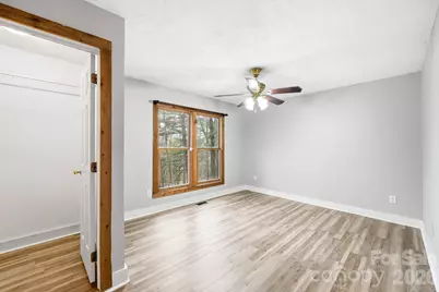 205 Mint Way, Flat Rock, NC 28731 - Photo 15