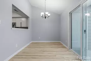 9404 S Vicksburg Park Ct, Charlotte, NC 28210 - Photo 11