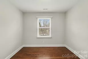 5416 Grafton Dr, Charlotte, NC 28215 - Photo 29