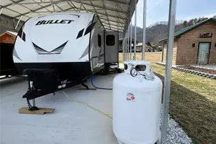 415 Hyde Rd, Stecoah, NC 28771 - Photo 41