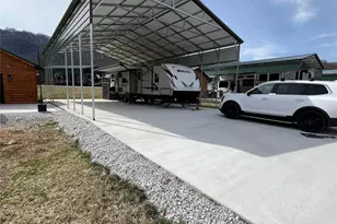 415 Hyde Rd, Stecoah, NC 28771 - Photo 43