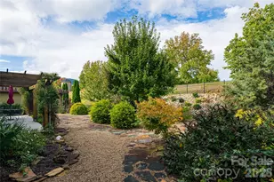 5 Pacifico Dr, Asheville, NC 28806 - Photo 15