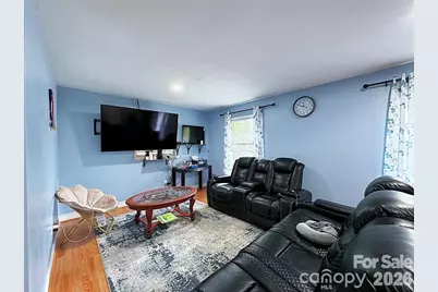 2209 Laura Drive, Charlotte, NC 28212 - Photo 11