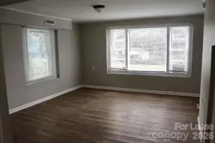 1204 W Mauney Ave, Gastonia, NC 28052 - Photo 3