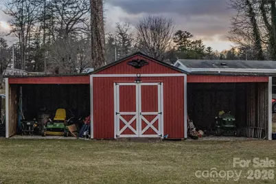 124 Hood Heights, Hendersonville, NC 28739 - Photo 29