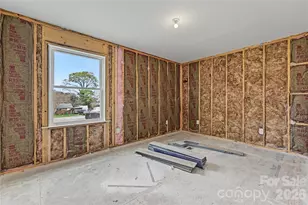 815 Hartness Ave, Charlotte, NC 28211 - Photo 27