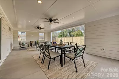 815 Hartness Avenue, Charlotte, NC 28211 - Photo 29