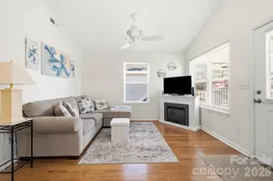 1539 Schooner Ct, Murrells Inlet, SC 29576 - Photo 5