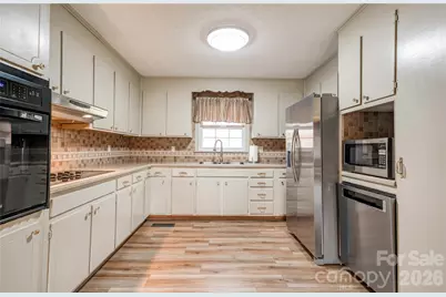 2926 Lake Drive, Shelby, NC 28152 - Photo 9