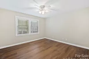 107 S Laurel Ave, Charlotte, NC 28207 - Photo 15