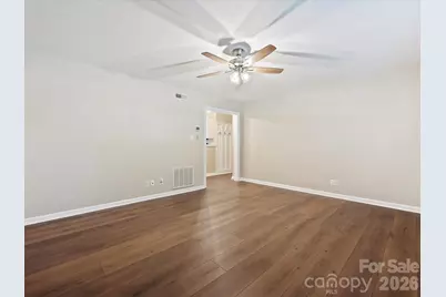 107 S Laurel Avenue #101A, Charlotte, NC 28207 - Photo 11