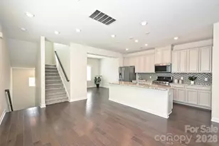 2410 Arbor Loop Dr, Charlotte, NC 28217 - Photo 9