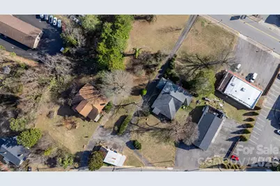 161 Laurel Street NE, Valdese, NC 28690 - Photo 9