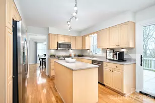 107 Ballantree Dr, Asheville, NC 28803 - Photo 13