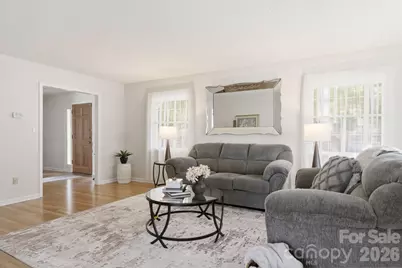 107 Ballantree Drive, Asheville, NC 28803 - Photo 9