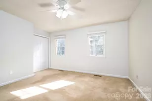 107 Ballantree Dr, Asheville, NC 28803 - Photo 31