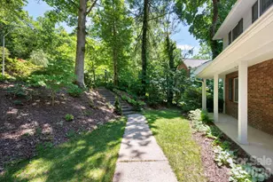 107 Ballantree Dr, Asheville, NC 28803 - Photo 3