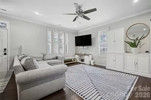 4031 Audubon Pk Dr, Charlotte, NC 28217 - Photo 3