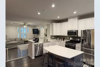 4031 Audubon Park Drive, Charlotte, NC 28217 - Photo 3