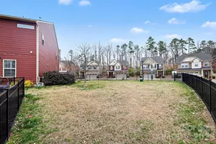 4031 Audubon Pk Dr, Charlotte, NC 28217 - Photo 23