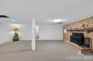 1037 Prestwood Dr SE, Lenoir, NC 28645 - Photo 23