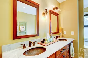 2905 Clover Rd, Charlotte, NC 28211 - Photo 23