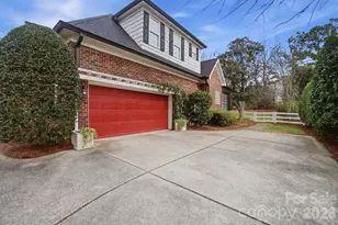 6318 Pumpernickel Ln, Wesley Chapel, NC 28110 - Photo 3