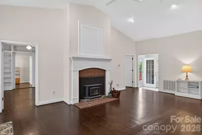 56 Whitney Avenue, Tryon, NC 28782 - Photo 3