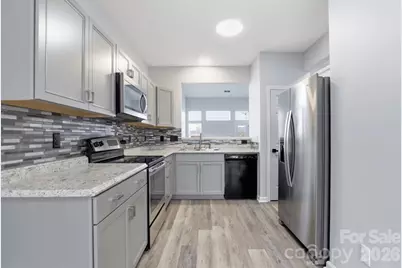 7978 Mariners Pointe Circle, Denver, NC 28037 - Photo 3